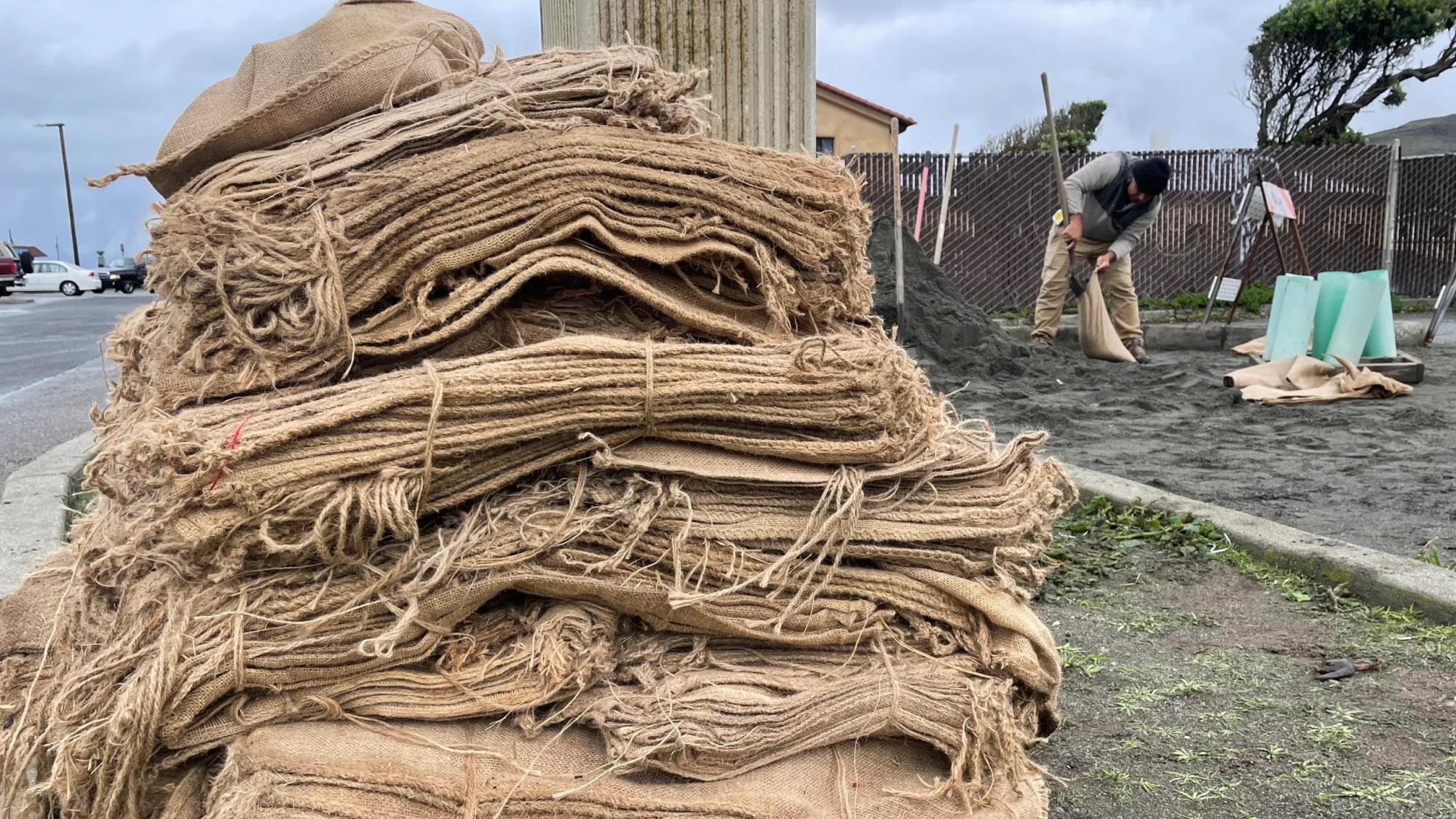 folded sandbags image